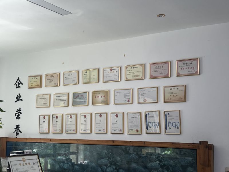 Langfang Longzhong Filter Equipment Co., Ltd. linea di produzione del fabbricante